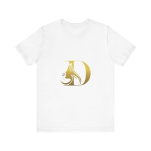 Minimalist Gold Crescent Moon Tee, Casual Shirt, Gift for Astrology Lovers, Unisex Everyday Wear, Celestial Fashion